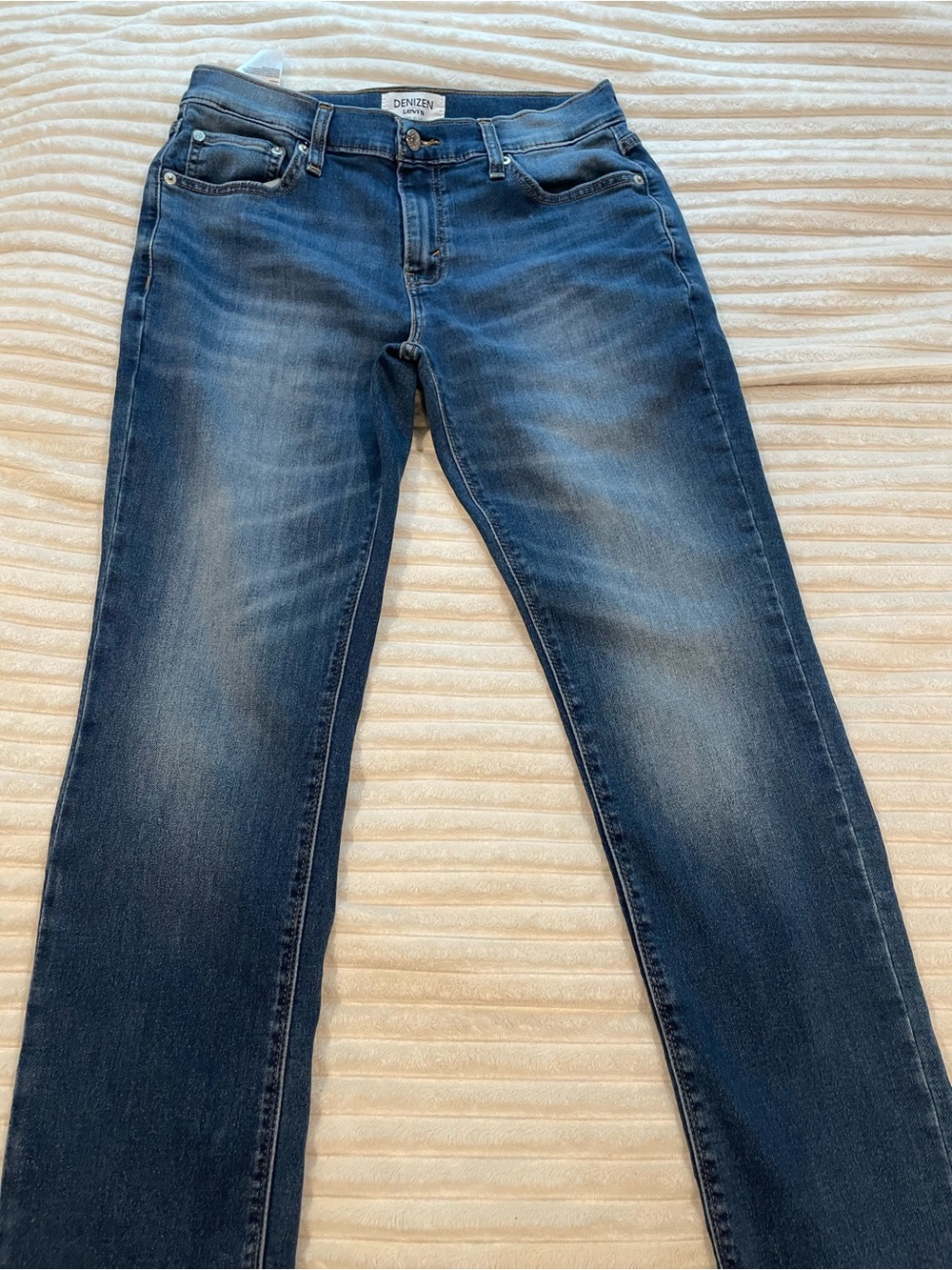 Levi's Men’s Medium Blue Straight Jeans